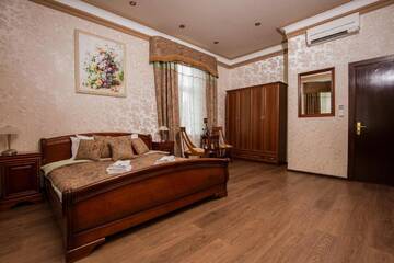Фото номера Двухместный номер Делюкс с 1 кроватью Отель Boutique Hotel Roze г. Лиепая 12